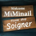 ブライダルの看板以外にお店の看板依頼も受けています